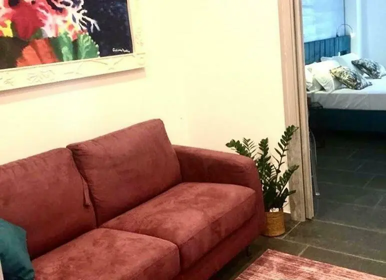 اتاق پریمیوم چهارنفره, B&b Maria
