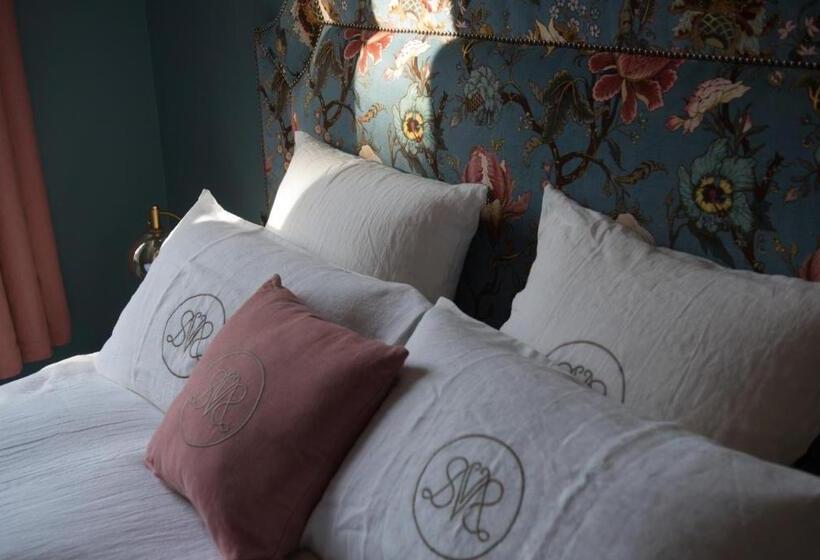 غرفة قياسية, Villa Servais