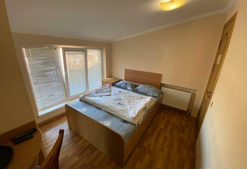 اتاق استاندارد, ковчег