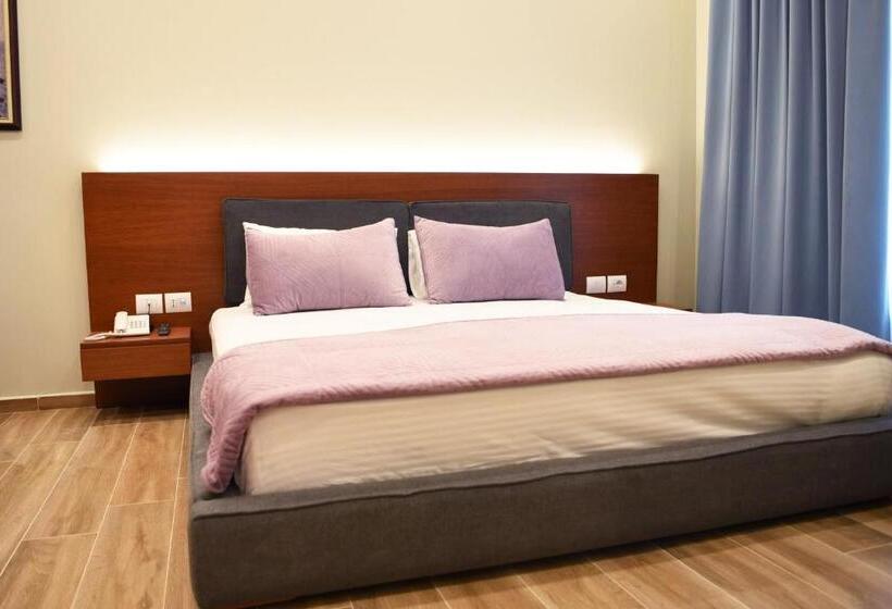 جناح سرير كينج, 6 Milje