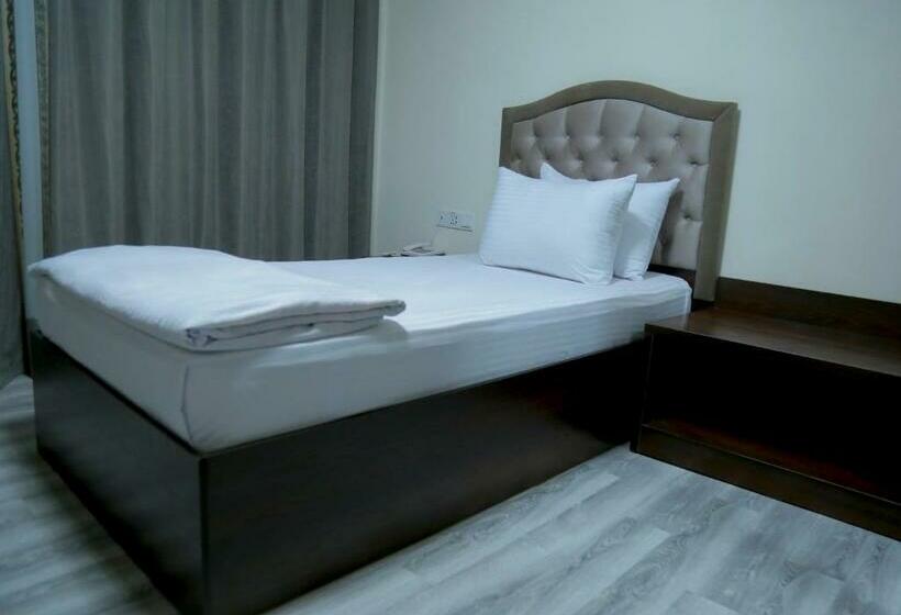 חדר סטנדרט יחיד, Grand Ark Bukhara