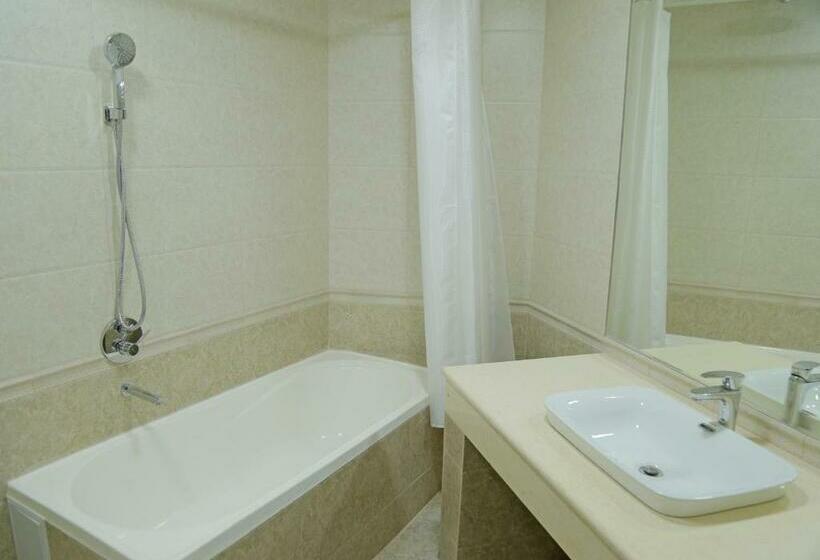 חדר סופריור, Grand Ark Bukhara