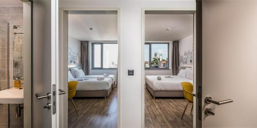 4인용 스탠다드 룸, B&b Hotel Budapest City