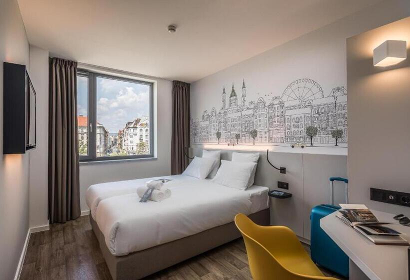 Номер Deluxe, B&b Hotel Budapest City