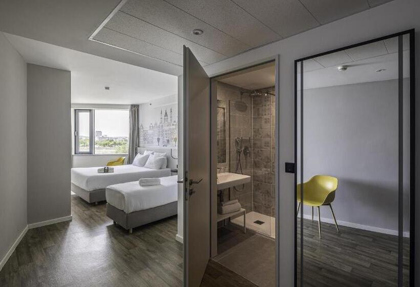 Трехместный Номер Deluxe, B&b Hotel Budapest City