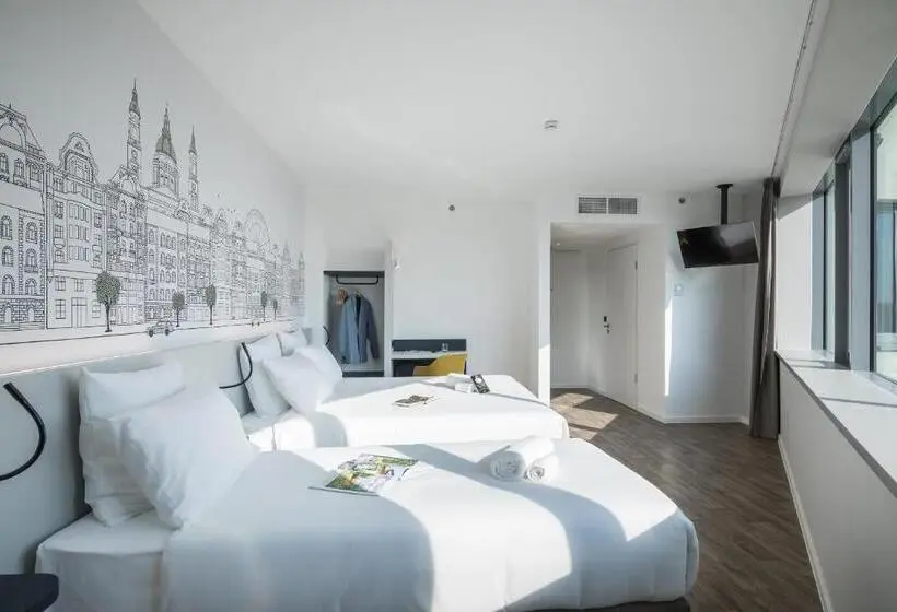 デラックストリプルルーム, B&b Hotel Budapest City