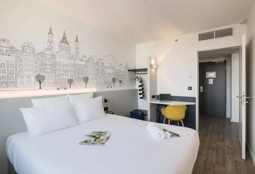 スタンダード４人部屋, B&b Hotel Budapest City