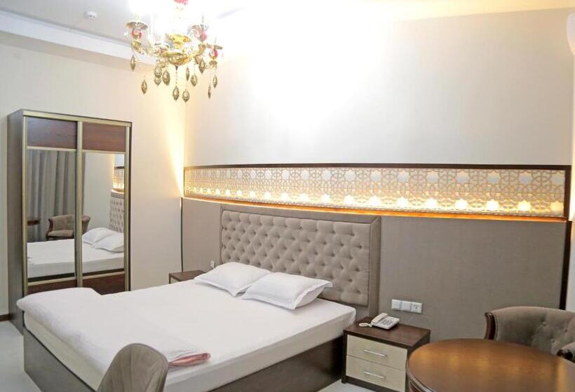 חדר סופריור, Grand Ark Bukhara