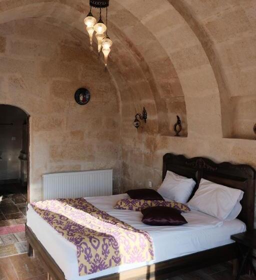 جناح سرير كينج, Heritage Cave Inn