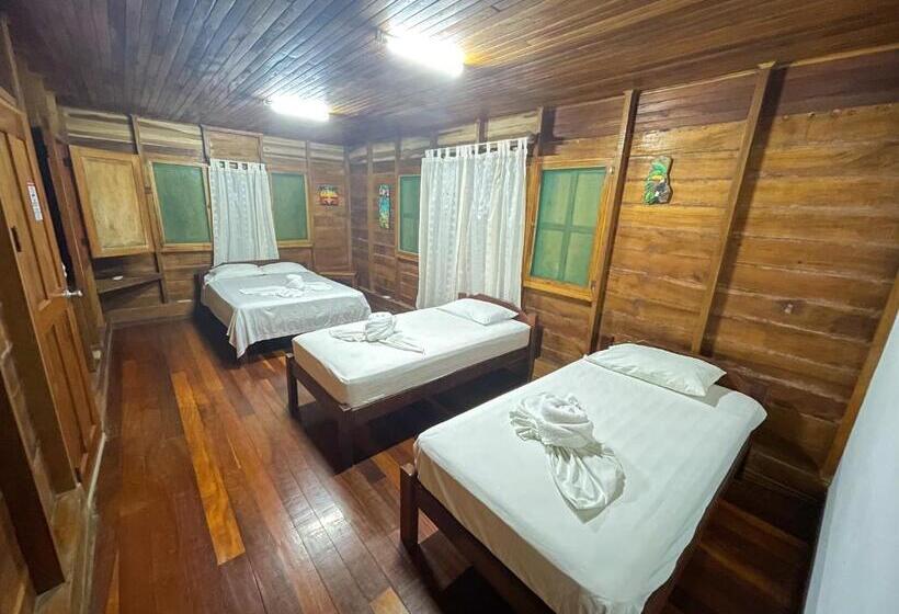 חדר משפחתי, La Cascada