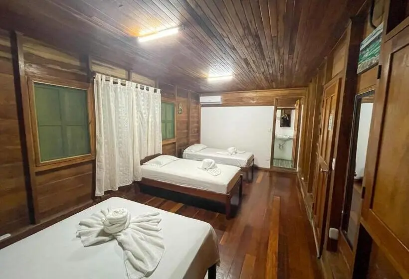 ファミリールーム, La Cascada