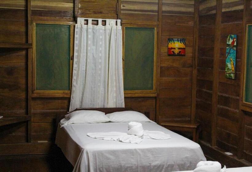 חדר משפחתי, La Cascada