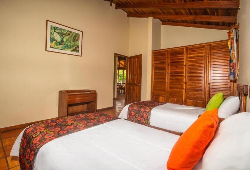 جناح عائلي, Nandel Beach Resort