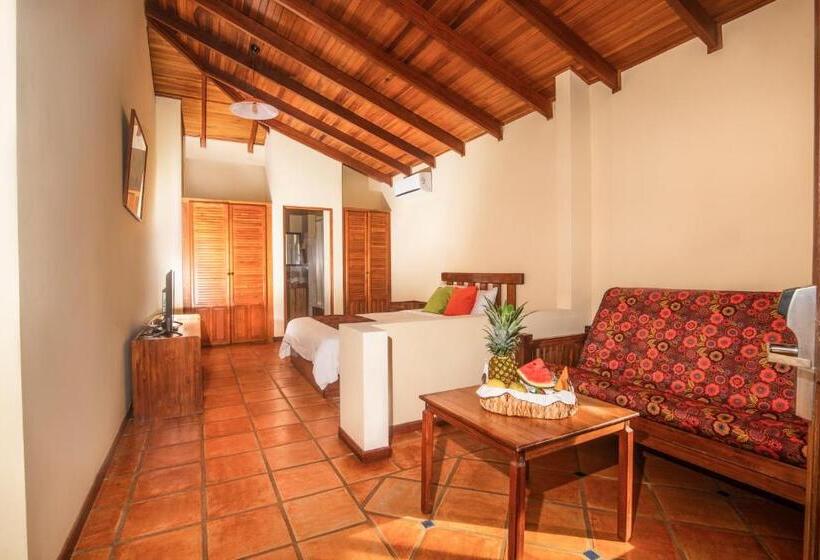 إستوديو قياسى, Nandel Beach Resort