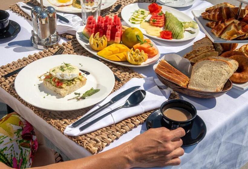 キングサイズベッドのスタンダードルーム, Villa Bluu