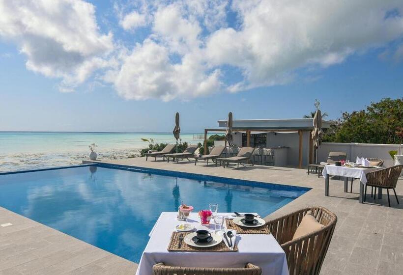 ビラホテル１ベッドルーム, Villa Bluu