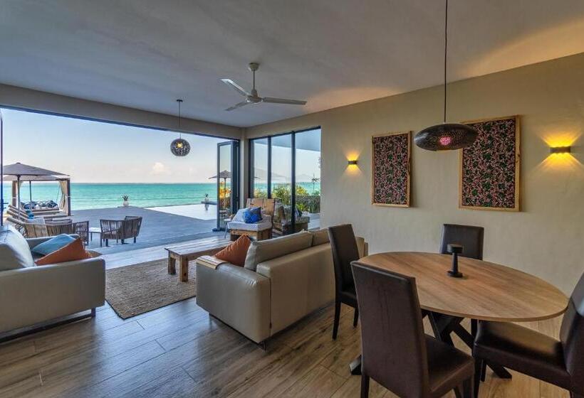 ビラホテル１ベッドルーム, Villa Bluu