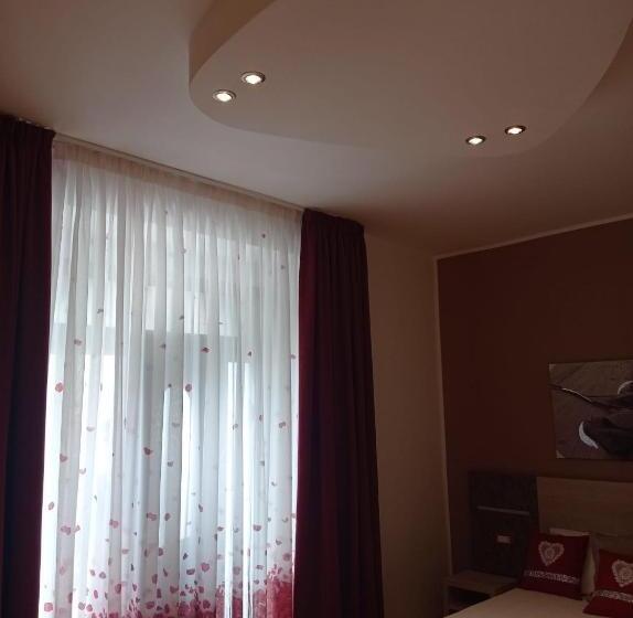 Номер Стандарт, Ke Rooms