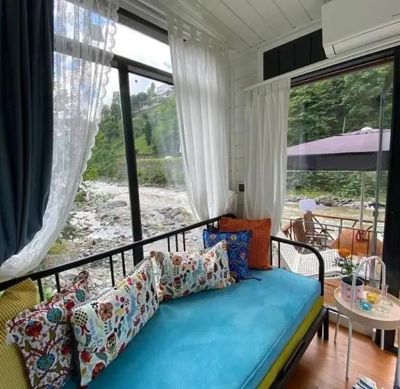 اتاق لوکس چهار تخته, Vagona Tiny House