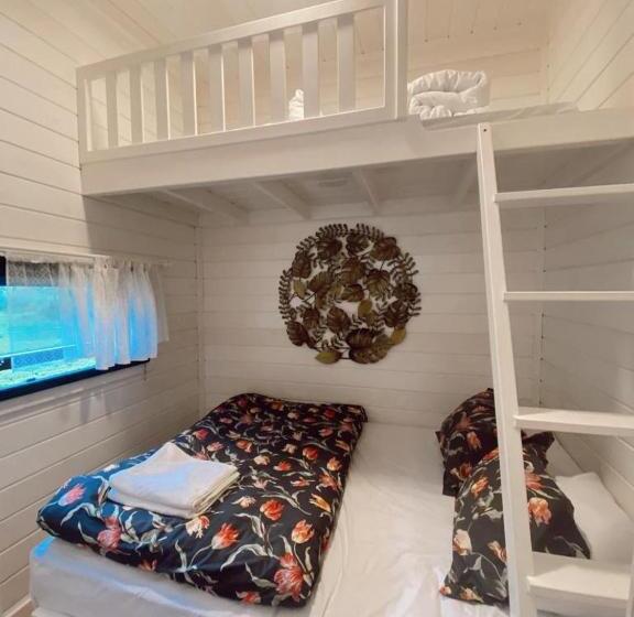スイート（家族用）, Vagona Tiny House