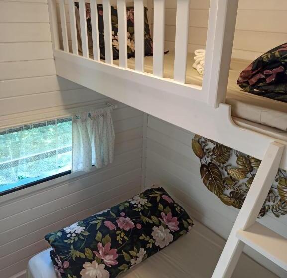 패밀리 스위트, Vagona Tiny House