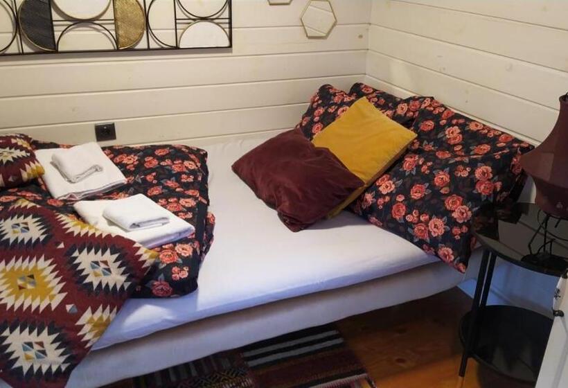 디럭스 룸, Vagona Tiny House