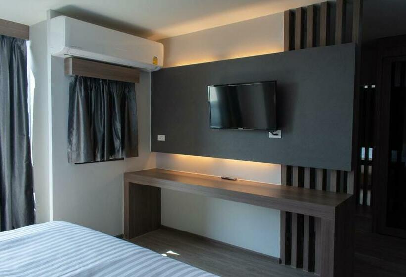 디럭스 룸 킹사이즈 침대, โรงแรมดับเบิ้ลดี ปากเกร็ด Double D