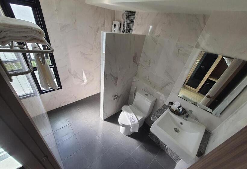 디럭스 룸 킹사이즈 침대, โรงแรมดับเบิ้ลดี ปากเกร็ด Double D