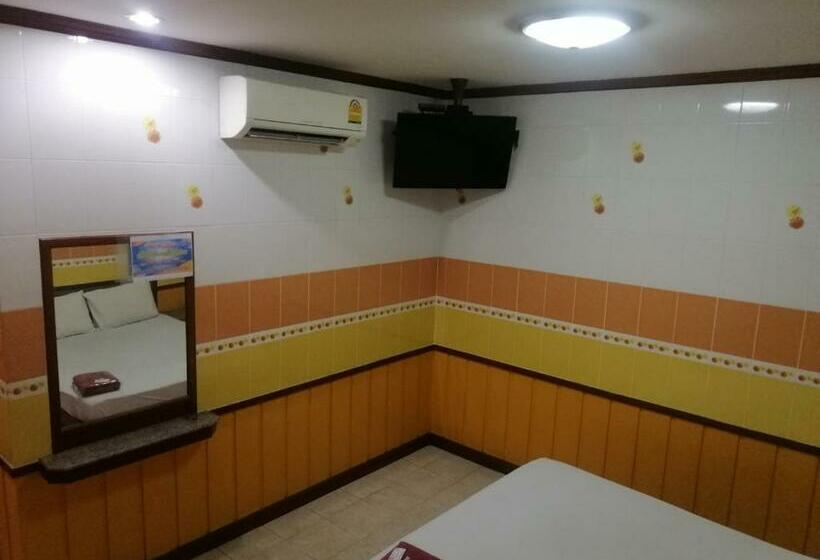 经济房, โรงแรม444