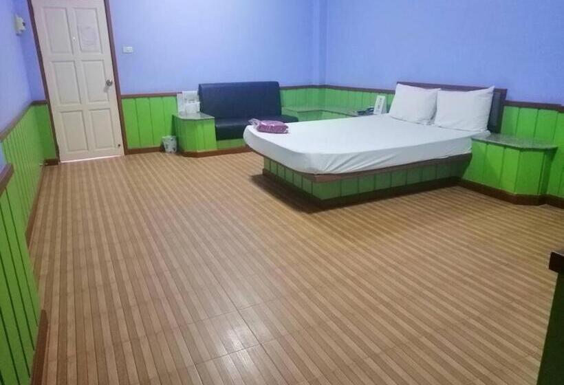 经济房, โรงแรม444