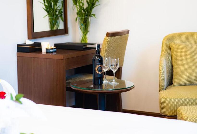 اتاق استاندارد, Hạ Long New Century