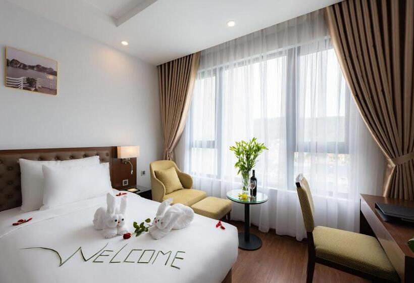 اتاق لوکس, Hạ Long New Century