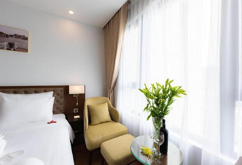 اتاق لوکس, Hạ Long New Century