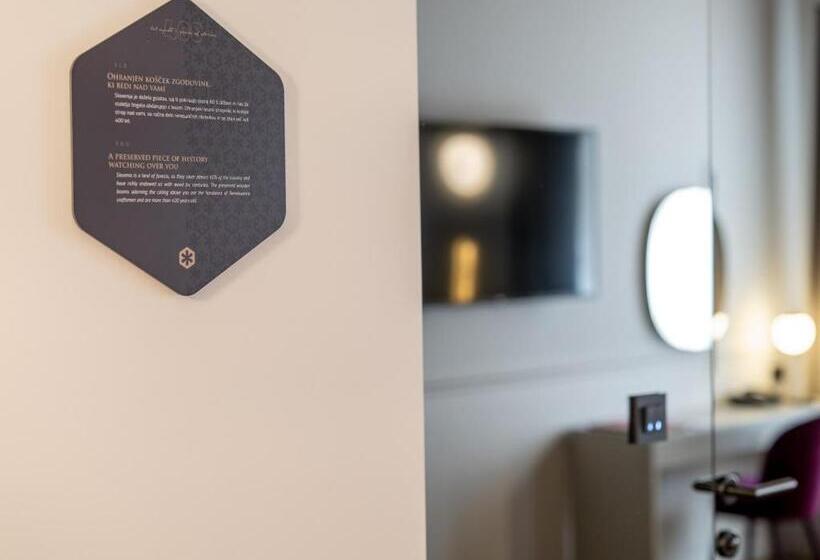 اتاق سوپریور, Heritage