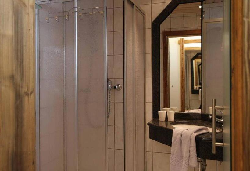 غرفة قياسية, Mariandl   Singender Wirt