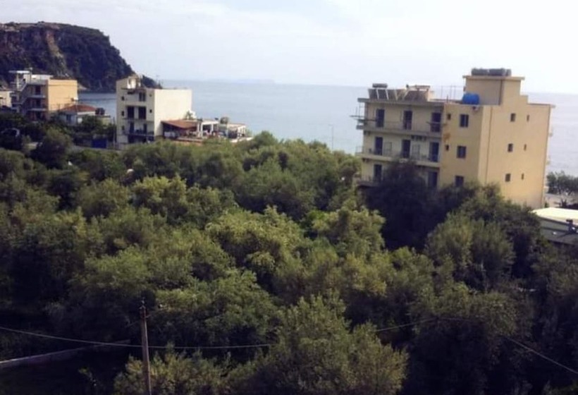 اتاق سه نفره دلوکس با چشمانداز دریا, Stef & Stam Nerantzis