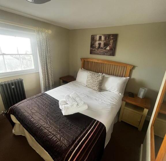 Номер Стандарт, The Vale