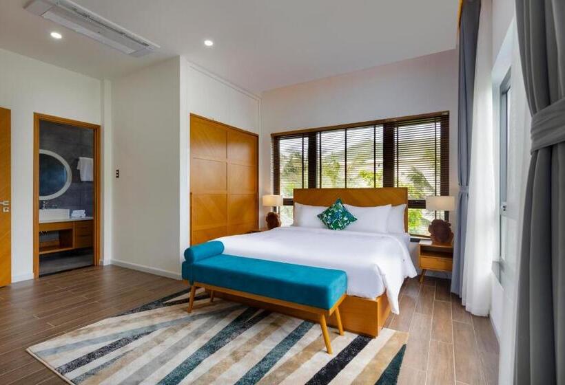 ویلای 3 خوابه با چشمانداز باغ, Le Palmier Ho Tram Resort