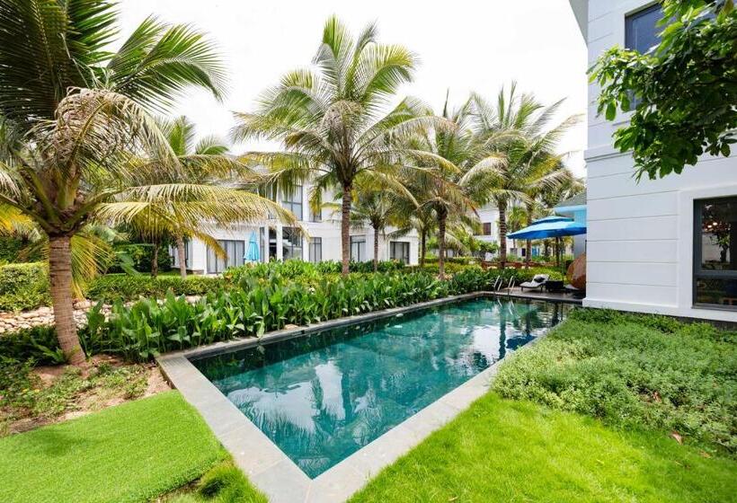 ویلای 3 خوابه با چشمانداز باغ, Le Palmier Ho Tram Resort