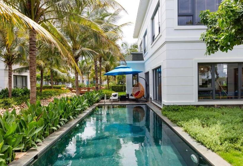 ویلای 3 خوابه با چشمانداز باغ, Le Palmier Ho Tram Resort