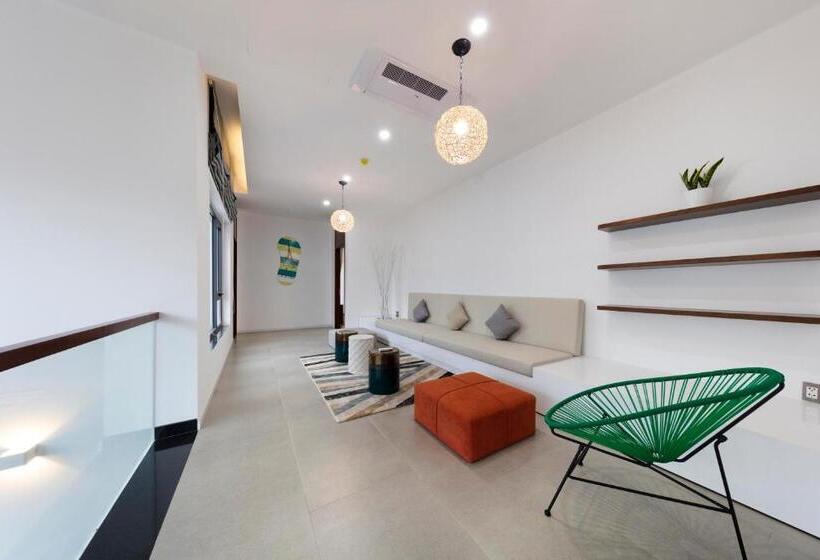 ویلای 4 خوابه, Le Palmier Ho Tram Resort