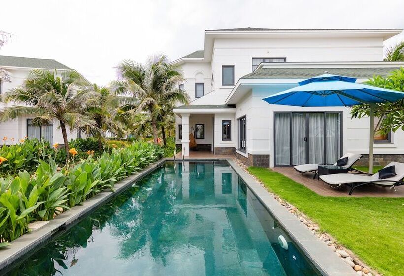 ویلای 4 خوابه, Le Palmier Ho Tram Resort