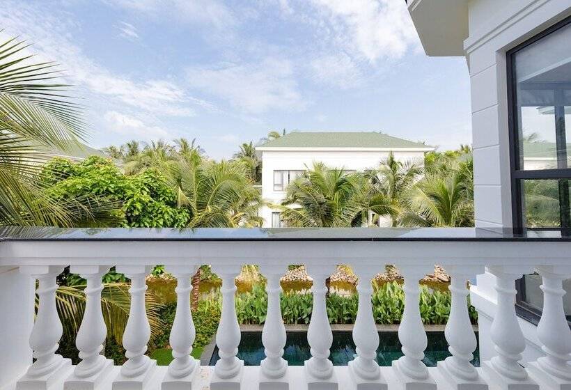 ویلای 4 خوابه, Le Palmier Ho Tram Resort
