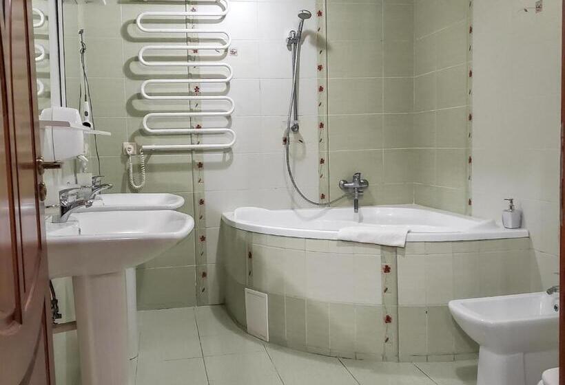 豪华房间, Elf Cottage