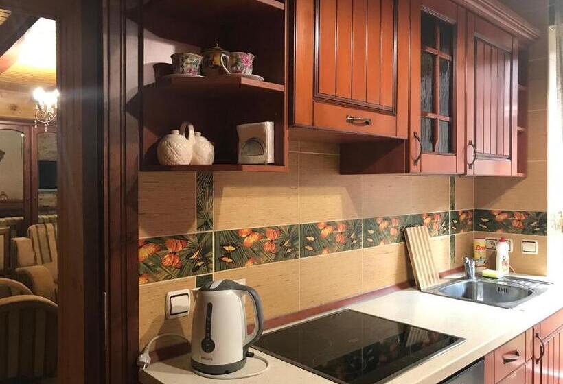 Апартаменты 1 Спальня с Террасой, Elf Cottage