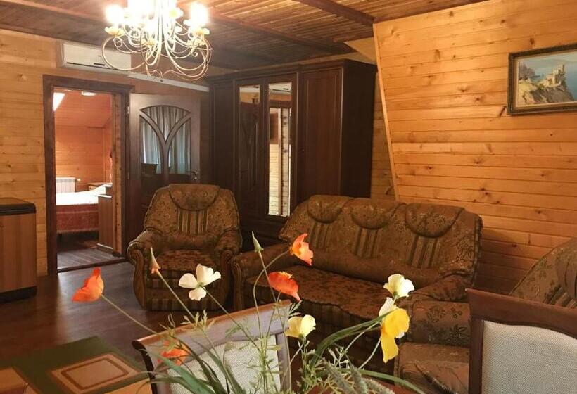 家庭间, Elf Cottage