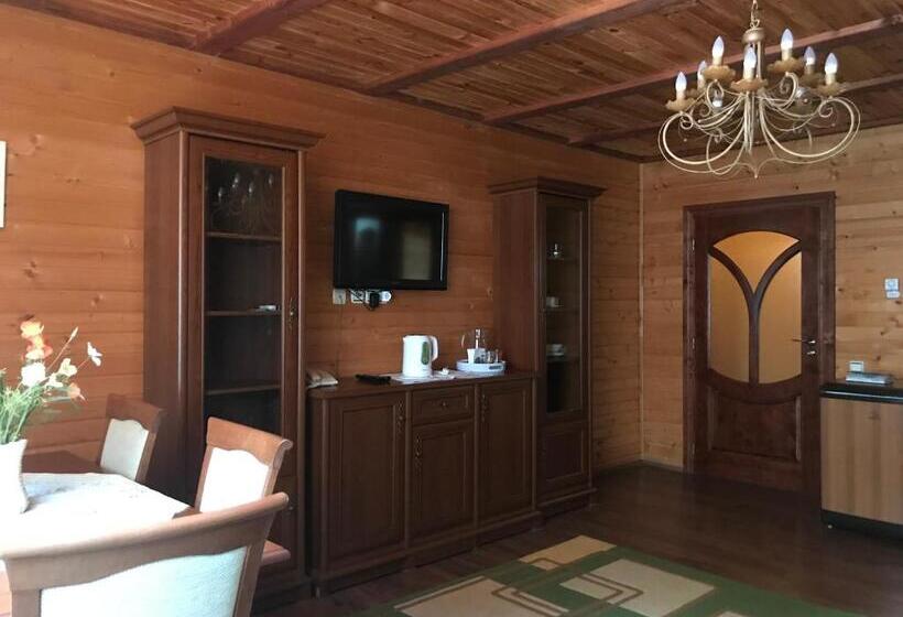 家庭间, Elf Cottage