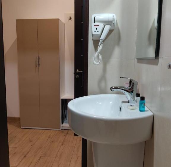 발코니 디럭스 룸, Garden Lounge