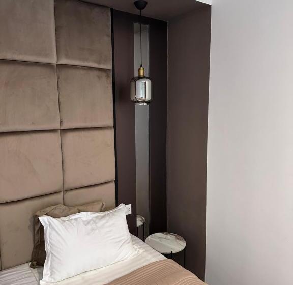 스탠다드 룸 풀장 전망, Garden Lounge