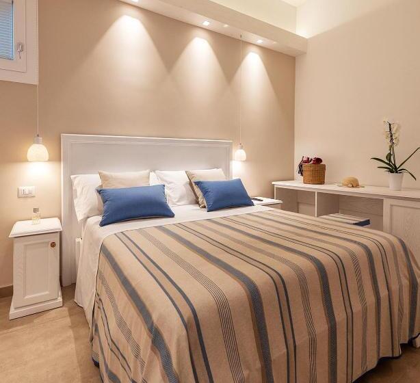 اتاق لوکس, B&b Il Cortiletto